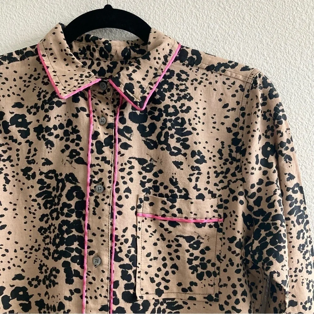 J. Crew Button-up Shirt in Leopard Print Ashen Black Long Sleeve